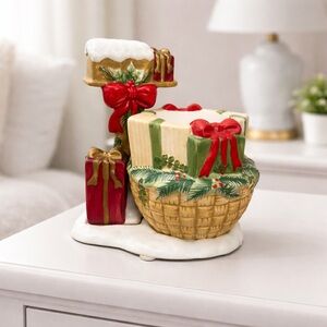 Yankee Candle Red Green Gold Holiday Gift Basket Candle Holder